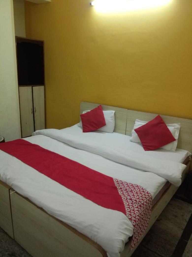 Hotel Kamal Lucknow Zewnętrze zdjęcie