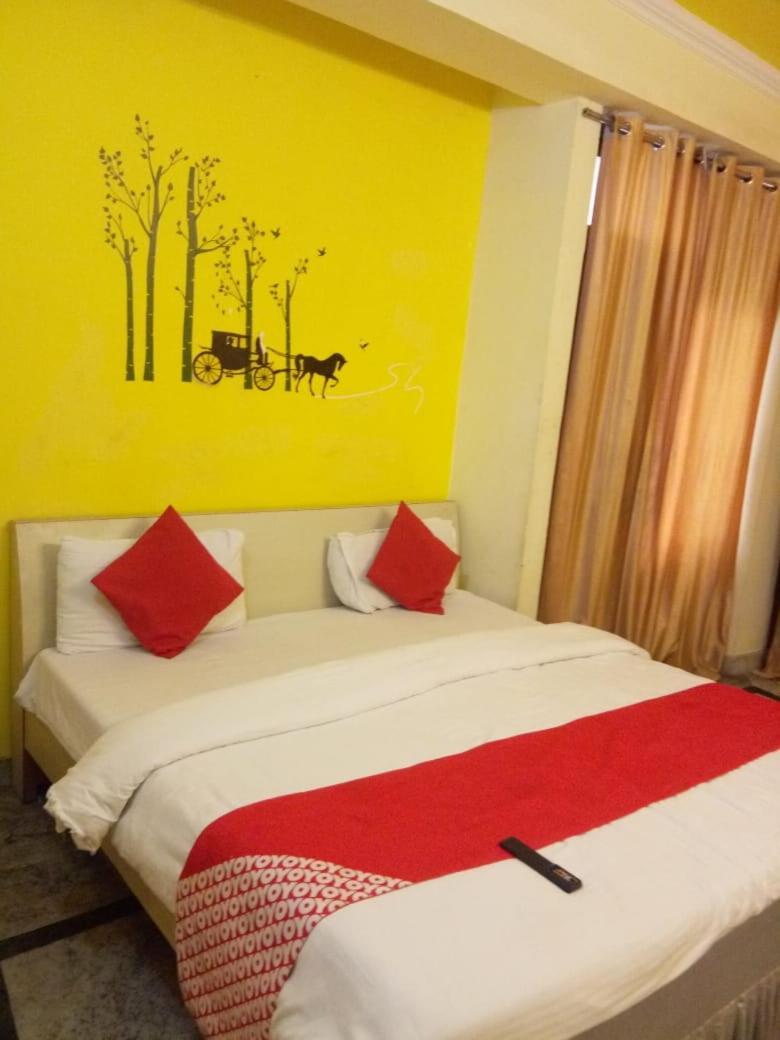 Hotel Kamal Lucknow Zewnętrze zdjęcie