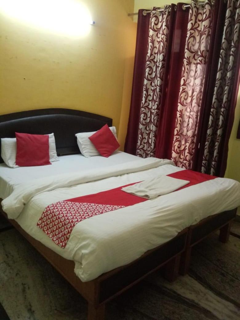 Hotel Kamal Lucknow Zewnętrze zdjęcie