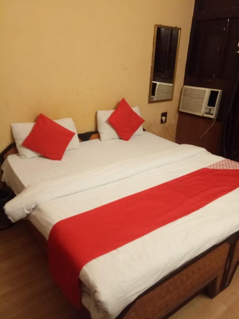 Hotel Kamal Lucknow Zewnętrze zdjęcie